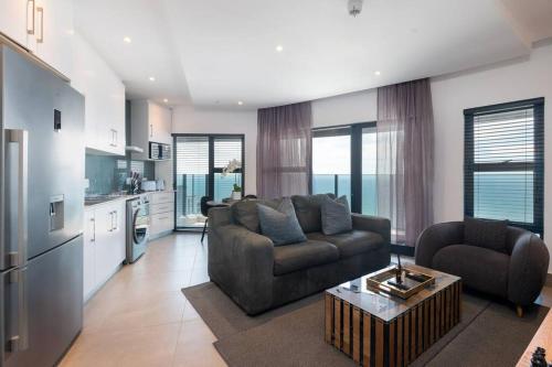 Lux Oceans 2 Bedroom Apartment in Umhlanga — 4-Star Luxury Hotel in Durban, South Africa