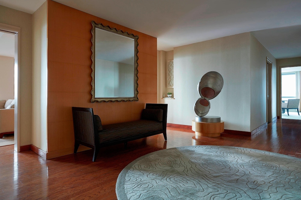 New York Marriott at the Brooklyn Bridge - photo 28