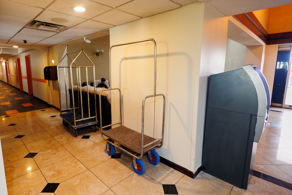 Garnet Inn & Suites Orlando - photo 142