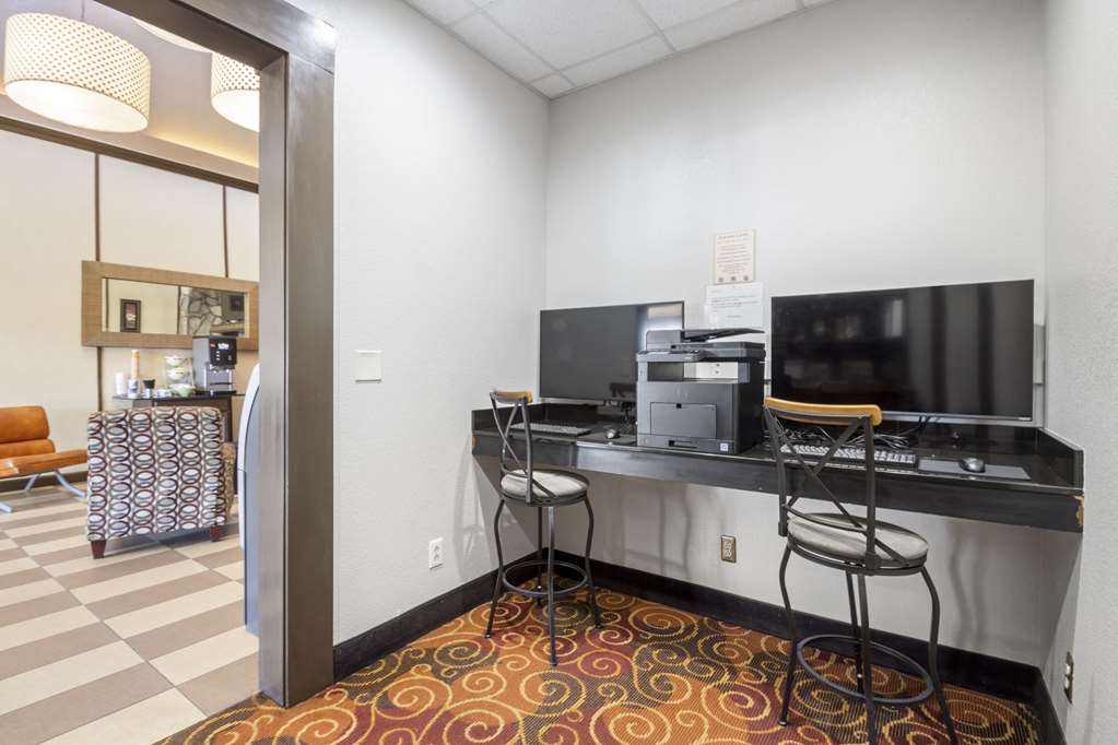 Quality Suites Hickory South - photo 37