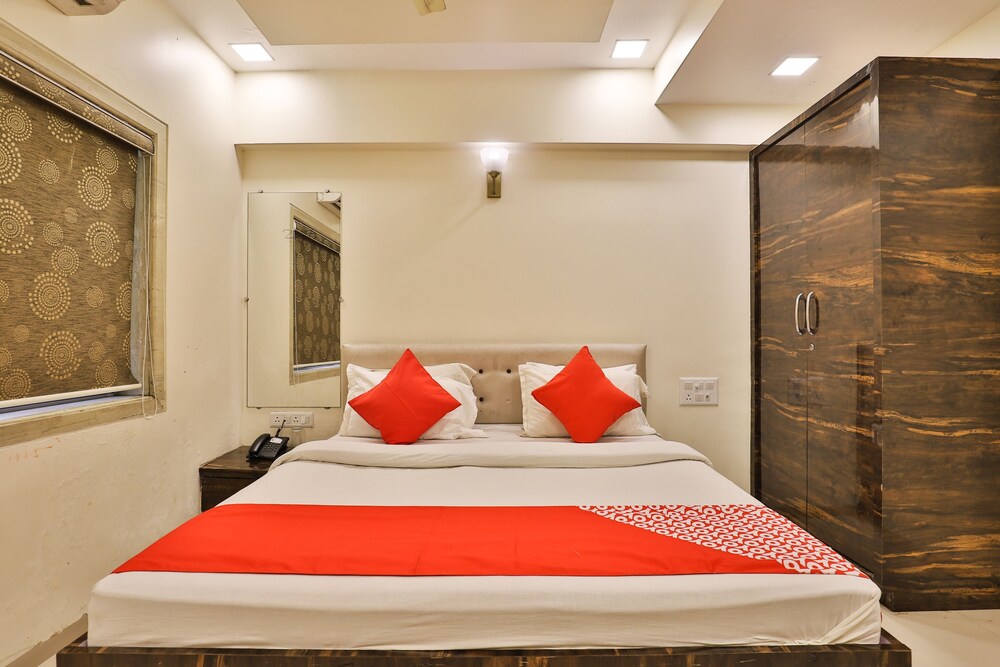 Oyo 27633 Hotel Dan — Vapi — photo 4
