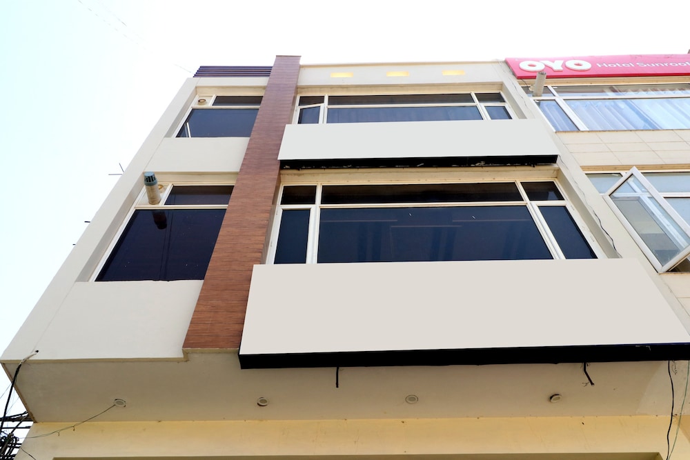Oyo 30886 Ra Vista — hotel in Rajpura