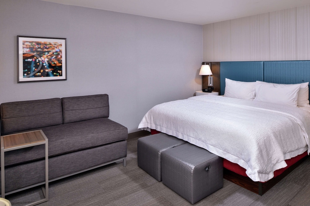 Hampton Inn & Suites Carson City - photo 29