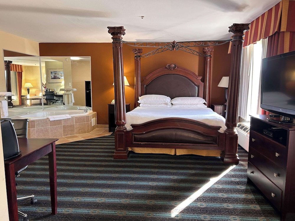 Express Inn Leesville Ft Johnson SureStay Collection by BW - photo 12