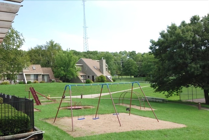 Dells Retreat At Tamarack & Mirror Lake Resort - photo 14