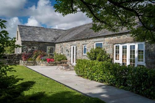 Stabal Byrdir in Bangor, United Kingdom