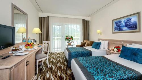 Tui Fun & Sun Miarosa Ghazal Resort