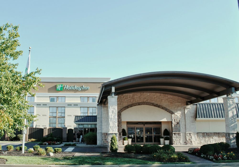 Holiday Inn Cincinnati Riverfront by IHG - featured photo