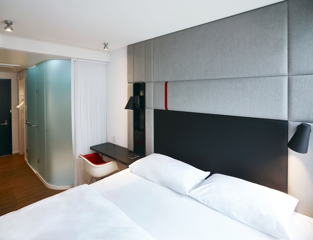citizenM Miami Brickell - photo 6