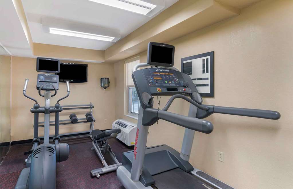Extended Stay America Suites Newport News Yorktown - photo 39
