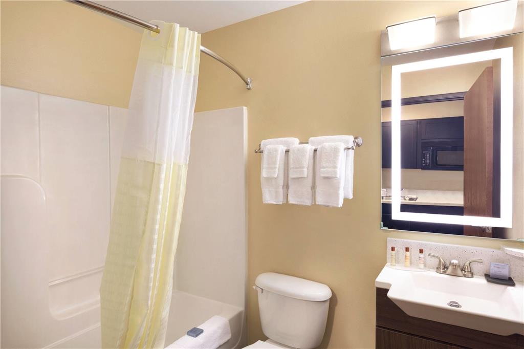 Hawthorn Suites by Wyndham St. Robert - photo 15