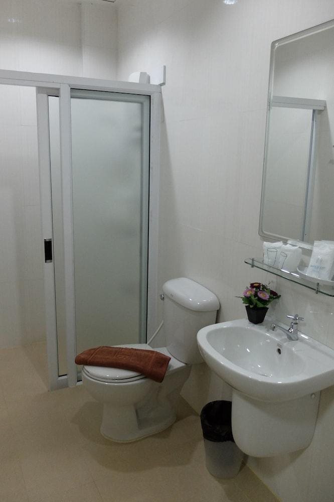 Tawan Warn Hotel - carbon neutral hotel in Krabi