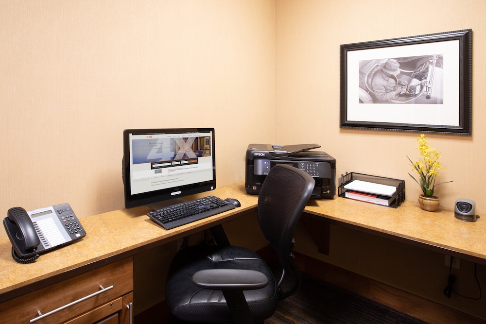 Holiday Inn Laramie by IHG - photo 22