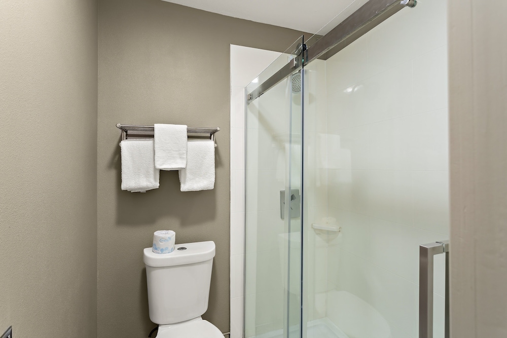Red Roof Inn Redding - photo 23