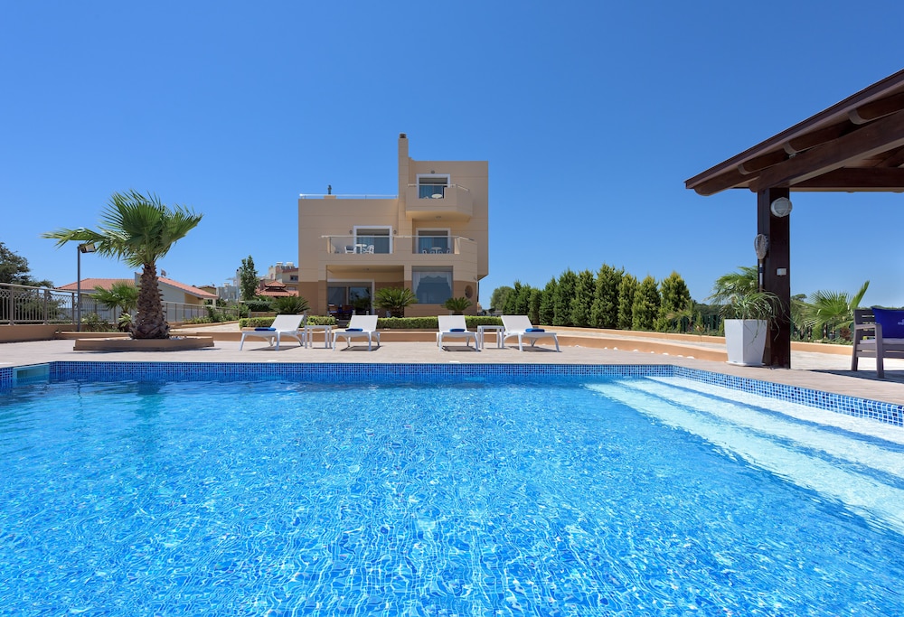 Aegean Blue Villa — 4-Star Luxury Hotel in Rodos, Greece