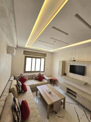 Appartement de Rêve à martil Piscine Clim WiFi — 4-Star Luxury Hotel in Martil, Morocco