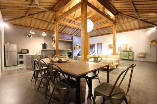 Villa Mitsouko by Optimum Bali Villas — 4-Star Luxury Hotel in Seminyak, Indonesia