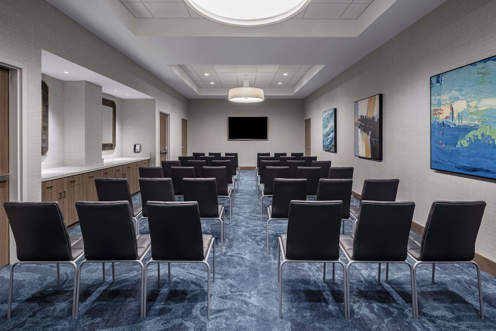 Homewood Suites by Hilton Boston Woburn - photo 31