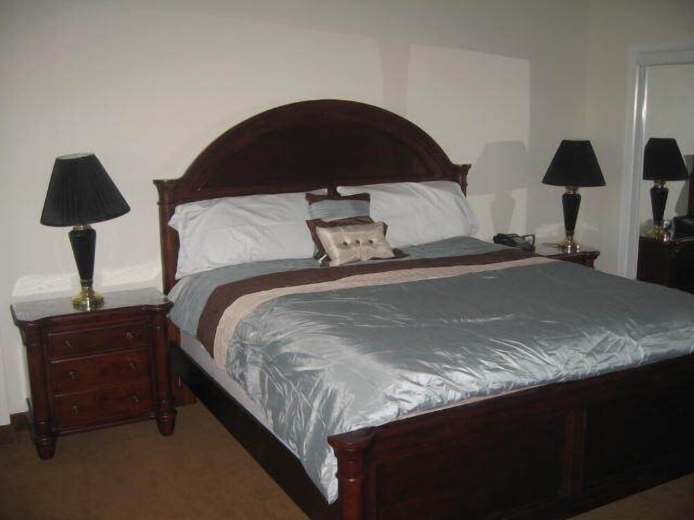 Shore Stay Suites - photo 4