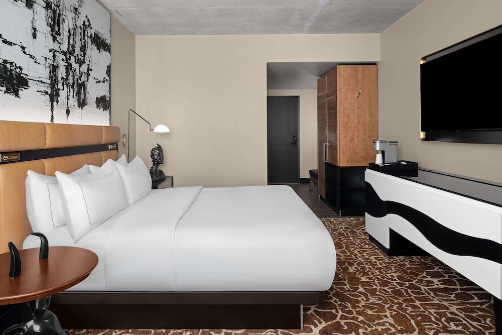 Hotel Fraye Nashville Curio Collection by Hilton - photo 13