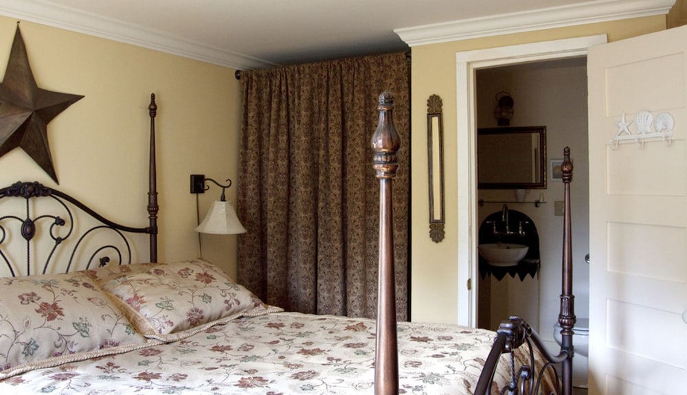 The Scranton Seahorse Inn - photo 3