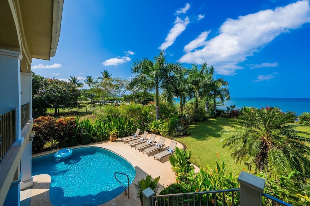 Beachfront Potrero nice 7 BR villa private cook included Casa Royal — 4-Star Luxury Hotel in Paraiso, Costa Rica