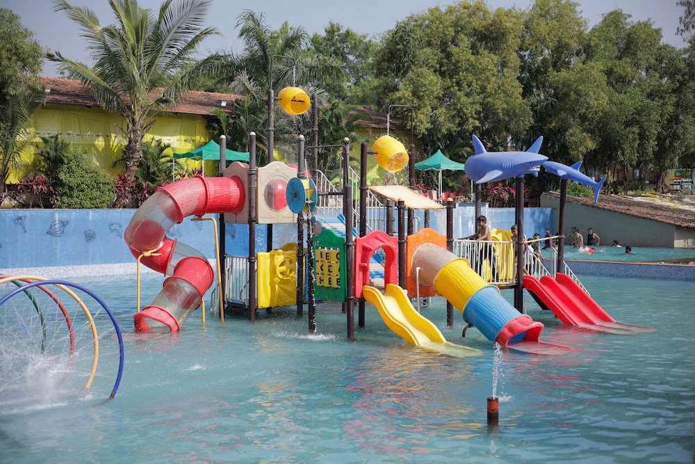 VITS Roccia Hill Resort and Adventure Park Navapur — hotel in Nandurbar
