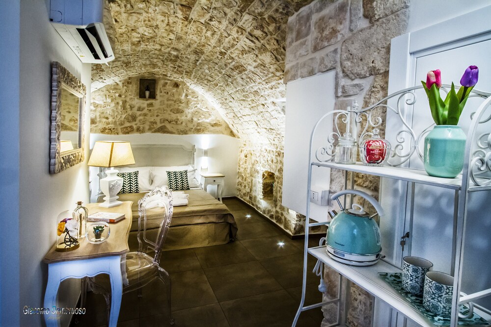 Beatrice Rooms in Conversano, Italy