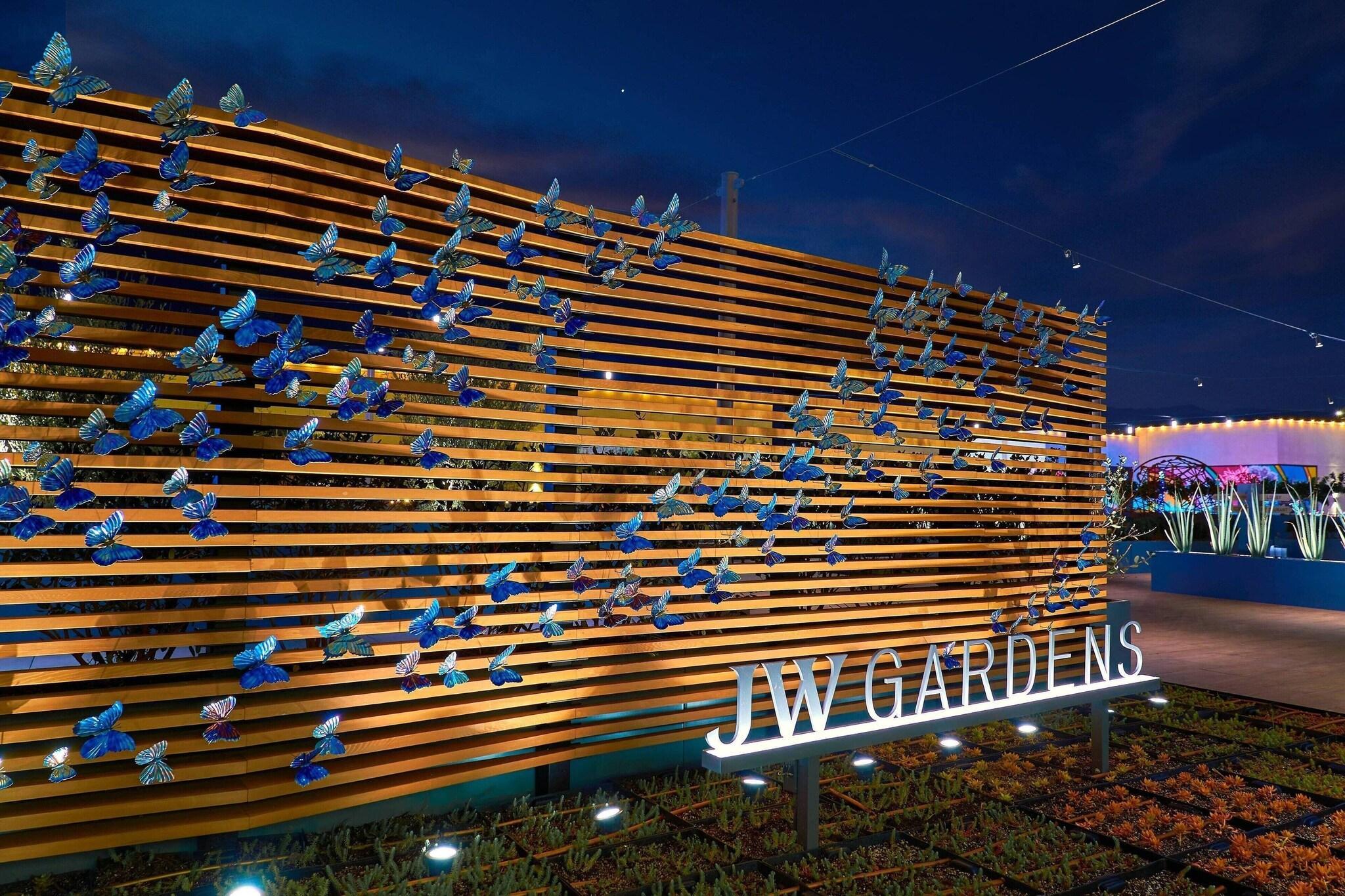 JW Marriott Anaheim Resort - photo 30