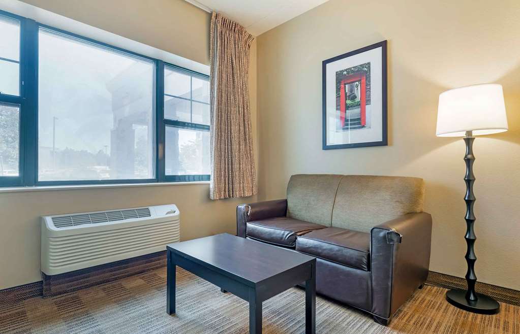 Extended Stay America Suites Chicago Skokie - photo 40