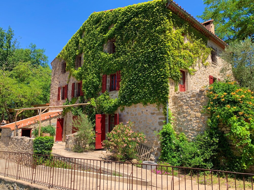 Mas Lo Faix — hotel in Sant Llorenc De Cerdans