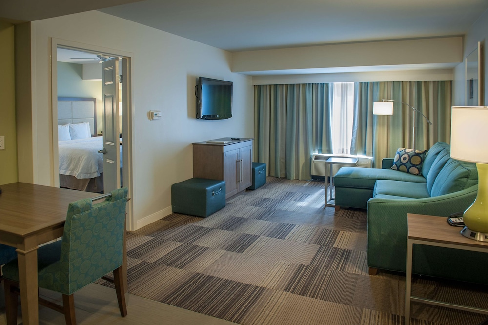 Hampton Inn & Suites New Orleans Elmwood Clearview Pkway LA - photo 34