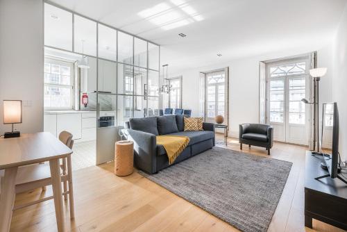 GuestReady Porto Wine District Penthouse — 4-Star Luxury Hotel in Vila Nova De Gaia, Portugal