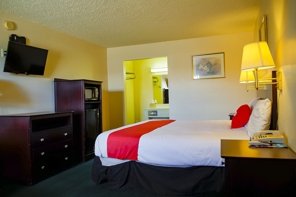 Duncan Inn by OYO OK Hwy 81 Near Chisholm Casino - photo 9