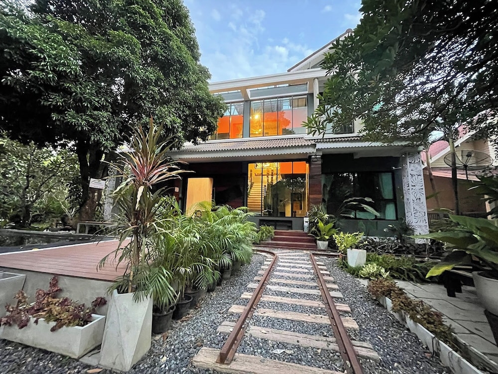 Onmywayresort in Nakhon Nayok, Thailand