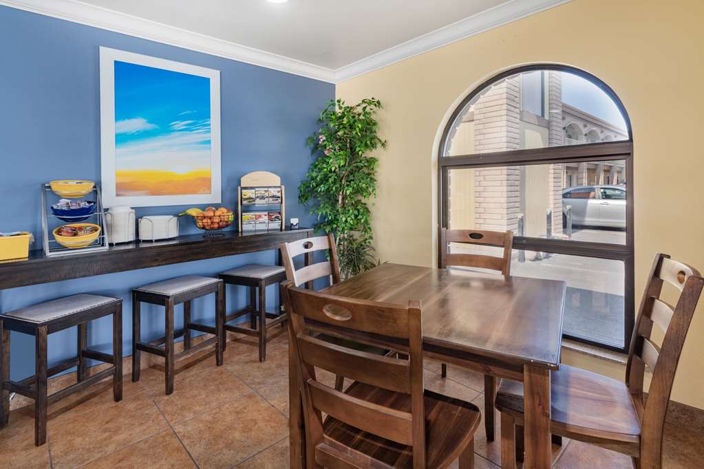 Days Inn by Wyndham Winnemucca - photo 9