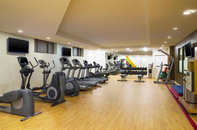 Sheraton Jfk Airport Hotel - photo 20