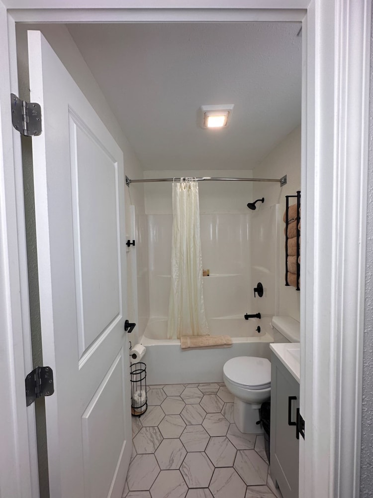 Alhonna Resort LLC - photo 251