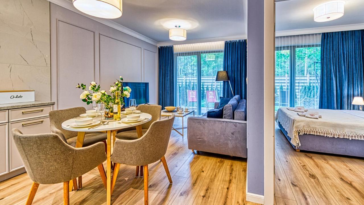 Rezydencja Niechorze 124 z Ogródkiem Basenem i SPA Gratis 5D Apartments — 4-Star Luxury Hotel in Rewal, Poland