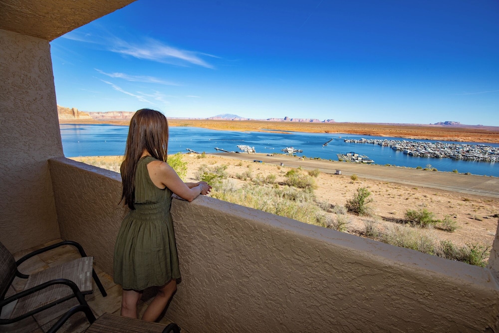 Lake Powell Resort - photo 20