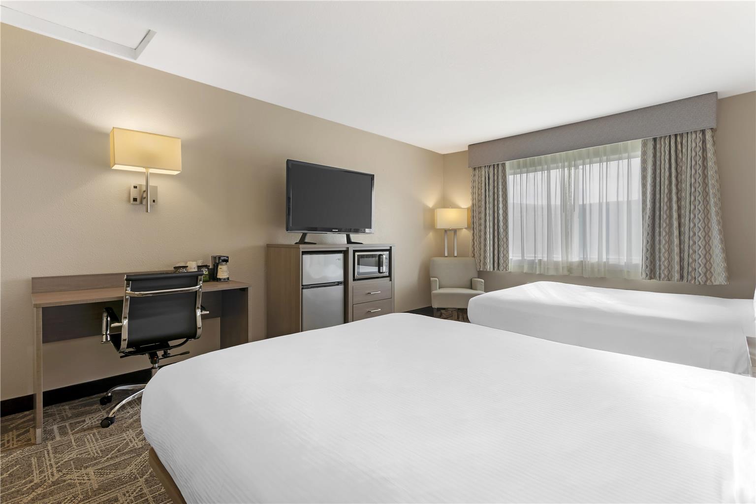 Best Western Kettleman City Inn & Suites - photo 29