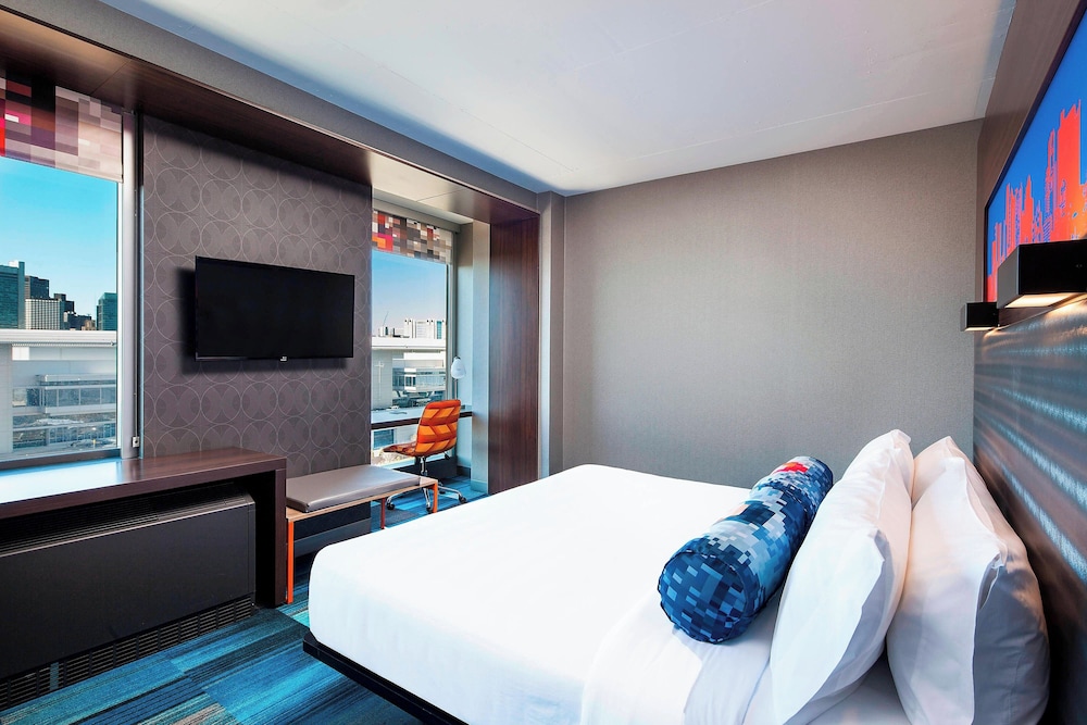 Aloft by Marriott Boston Seaport District - photo 10