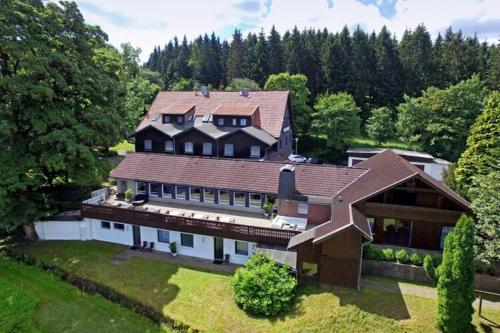 Ferienhaus im Kurort inkl Frühstück — 4-Star Luxury Hotel in Goslar, Germany