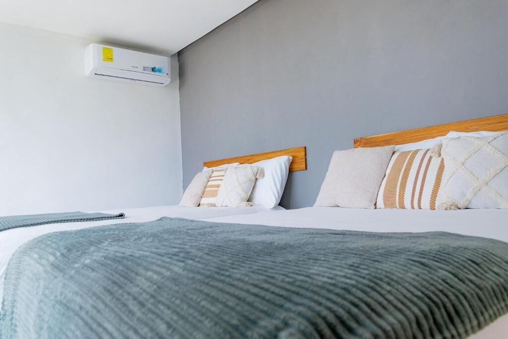 Tres Piedras in San Salvador, El Salvador