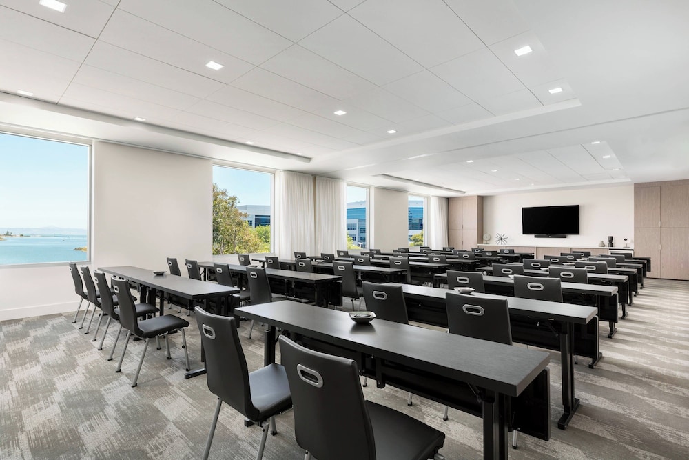 AC Hotel by Marriott San Francisco Airport Oyster Point Waterfront - photo 56
