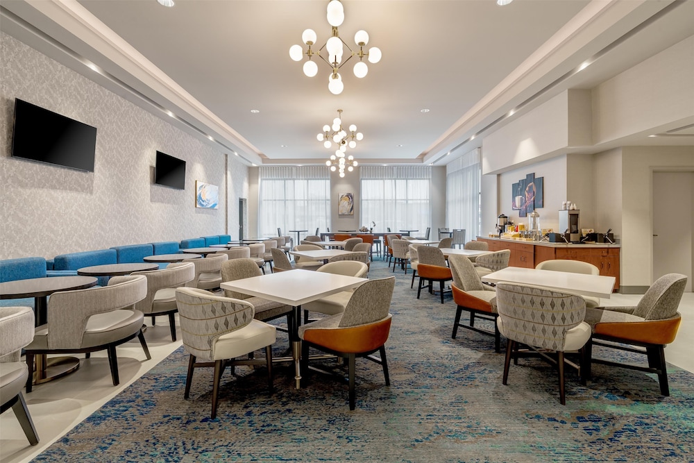 DoubleTree by Hilton Sioux City - photo 25