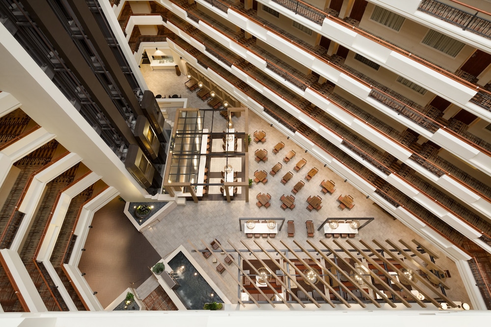 Embassy Suites by Hilton Austin Downtown South Congress - photo 13
