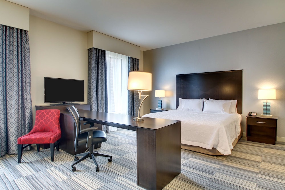 Hampton Inn & Suites Greenville Airport SC - photo 9