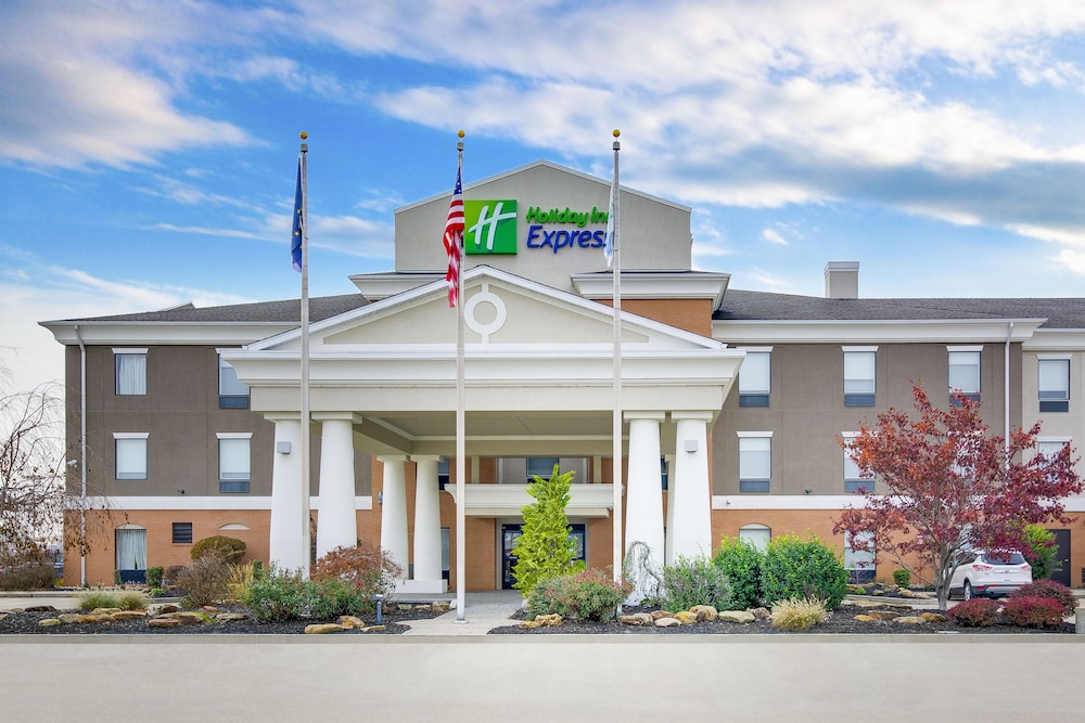 Holiday Inn Express Vincennes by IHG - photo 37