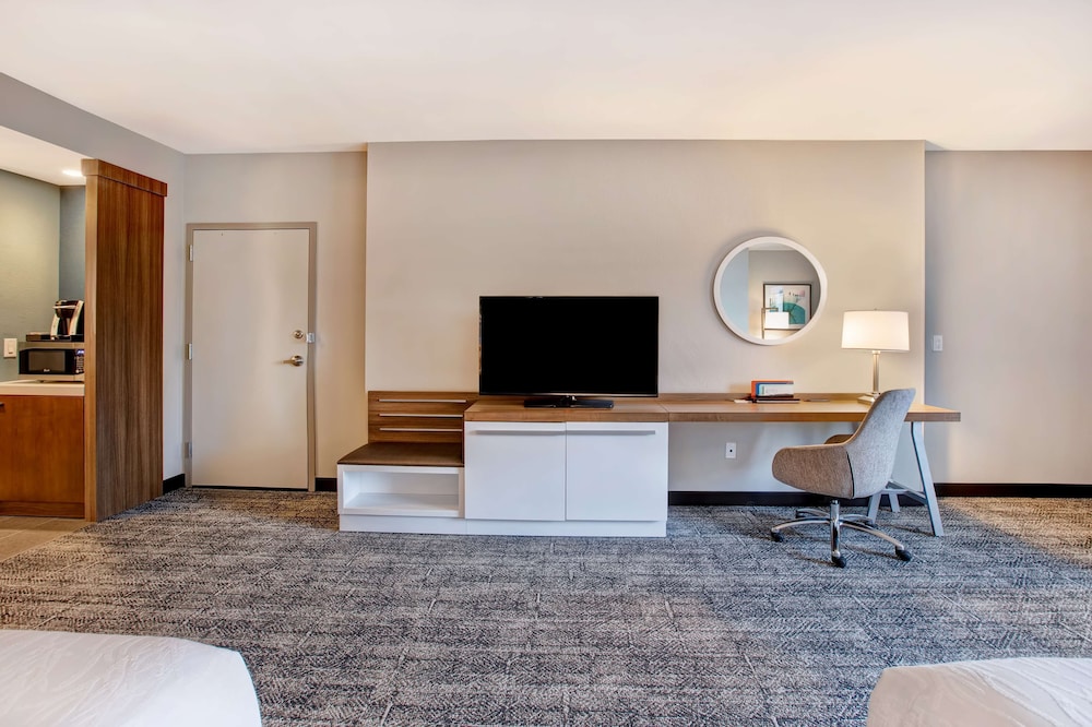 Hilton Garden Inn Summerville - photo 12